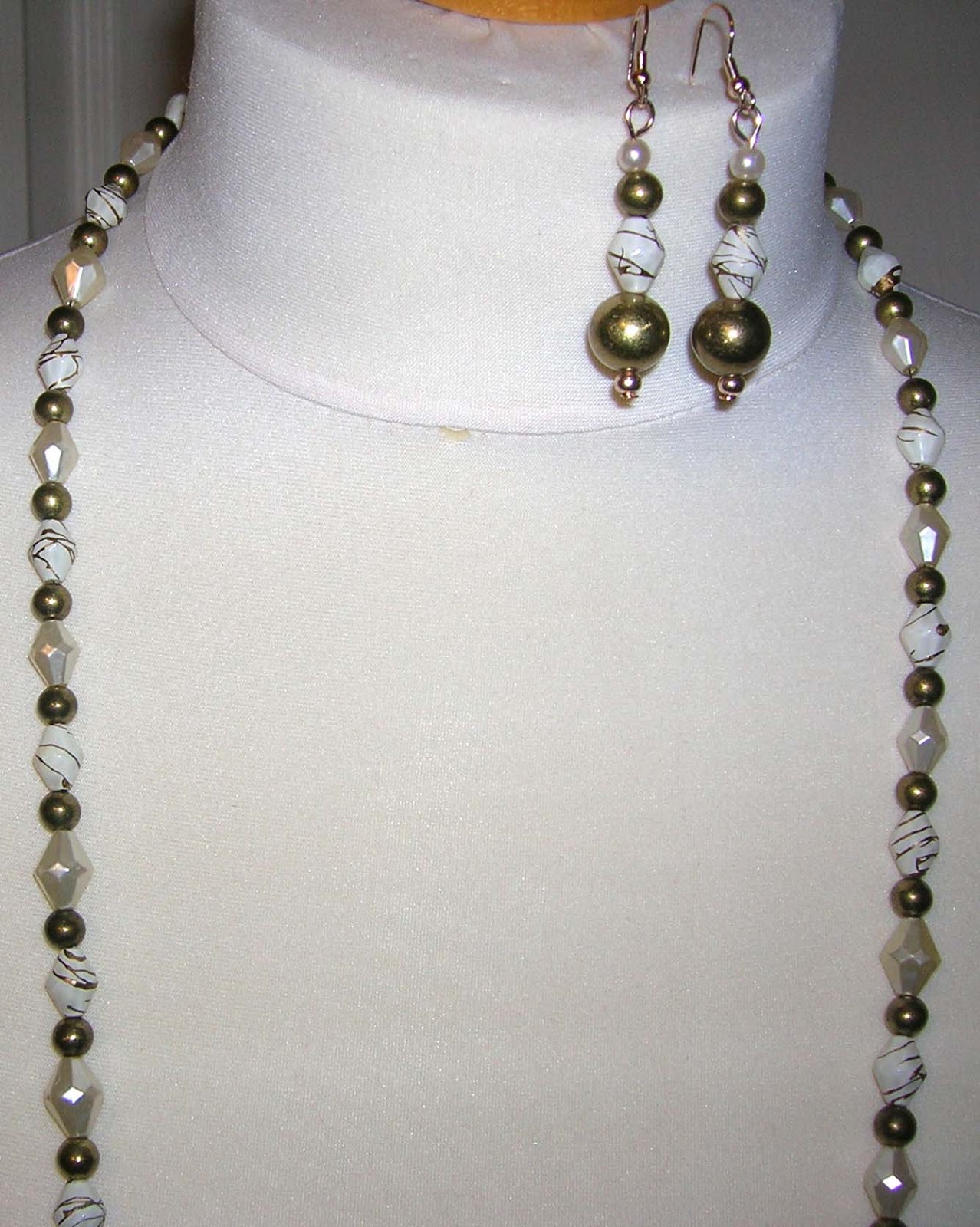 Sew Ruthie Style Gold and pearl beaded necklace and an alteration